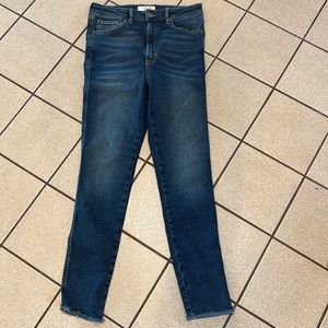 WE THE FREE / dark denim jeans / 30